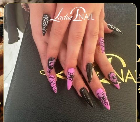 Pink and black star and spiderweb stiletto nail set, real Ladue work